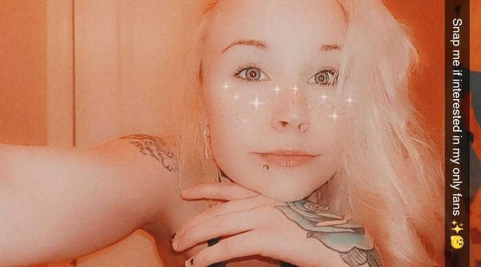 Princessooshypeachbitch (@princessooshypeachbitch), OnlyFans creator