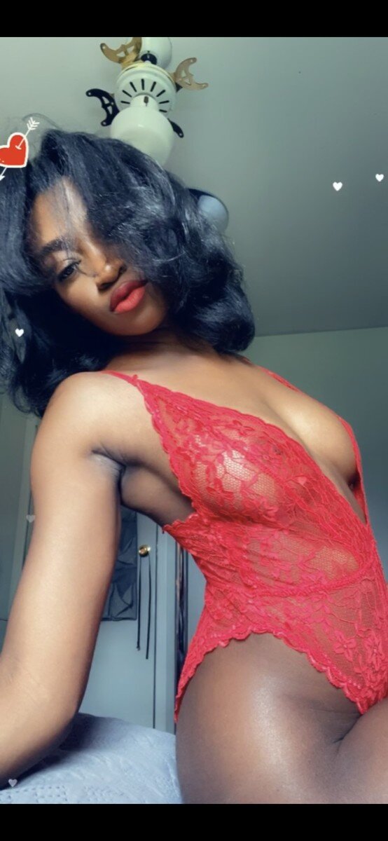 Princesspeezy (@princesspeezy), OnlyFans creator