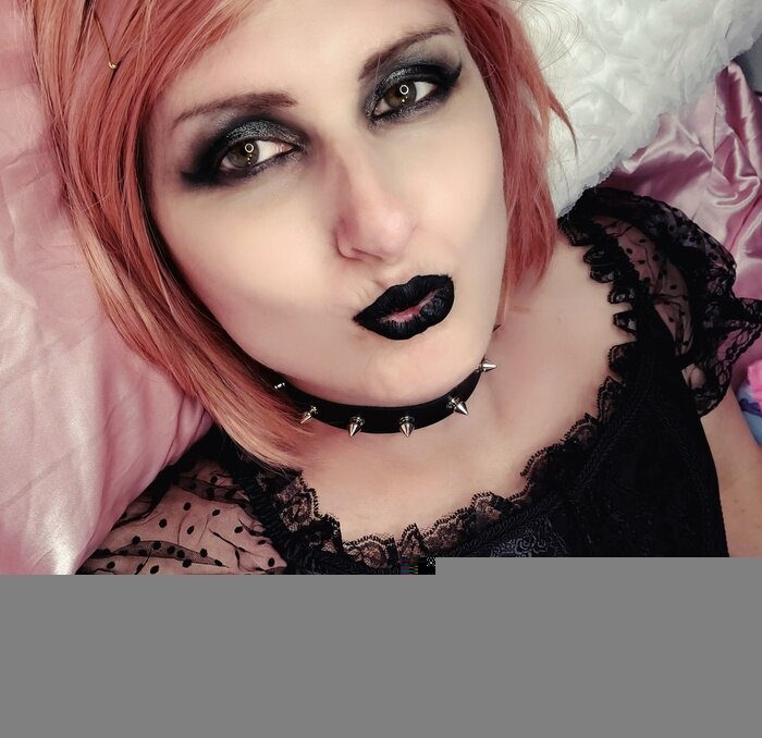 Princesspetal (@princesspetal), OnlyFans creator
