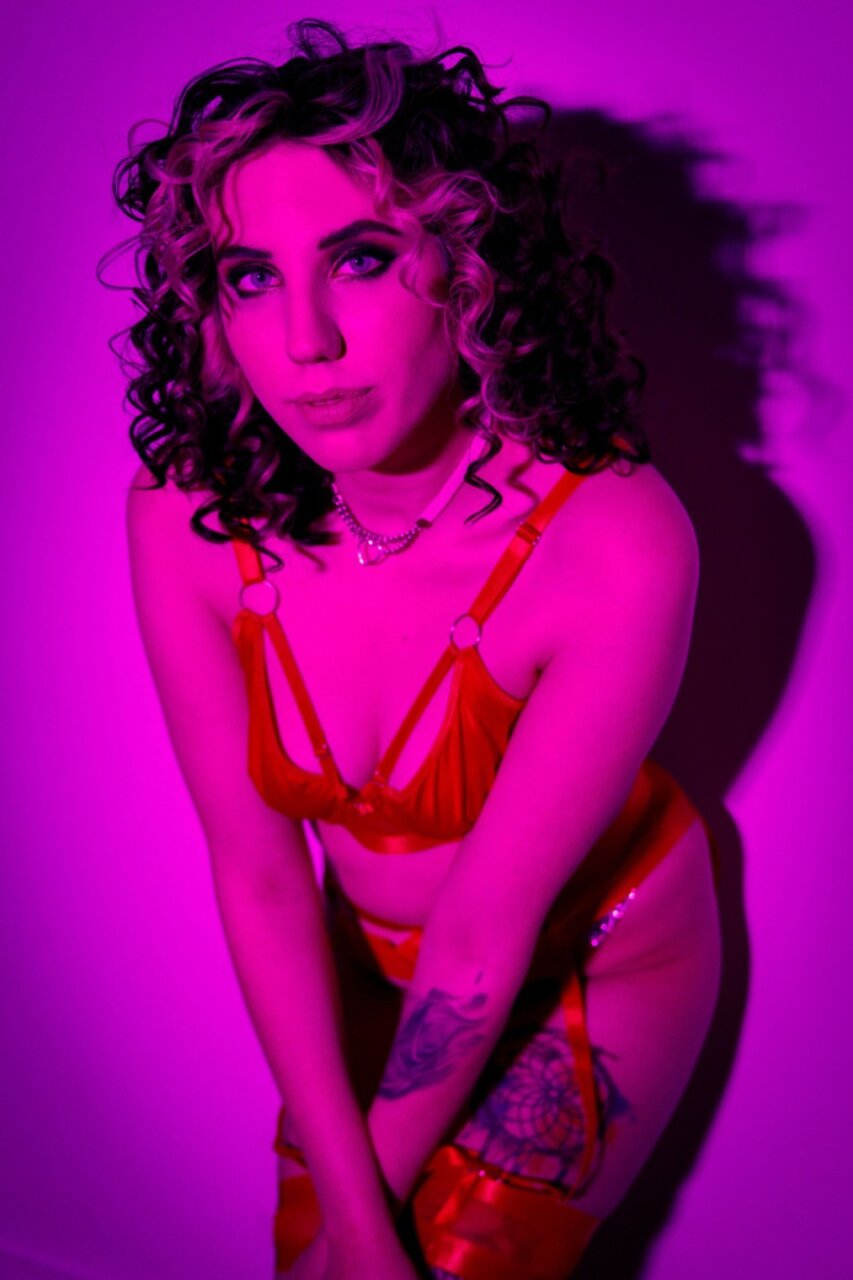 Princessviix (@princessviix), OnlyFans creator