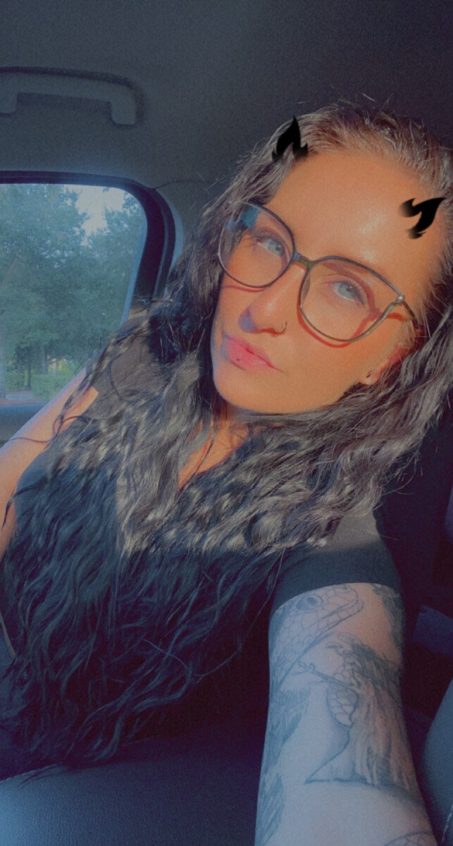 Publicbrat (@publicbrat), OnlyFans creator