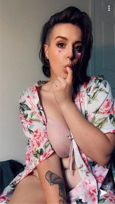 Punkgrandma (@punkgrandma), OnlyFans creator