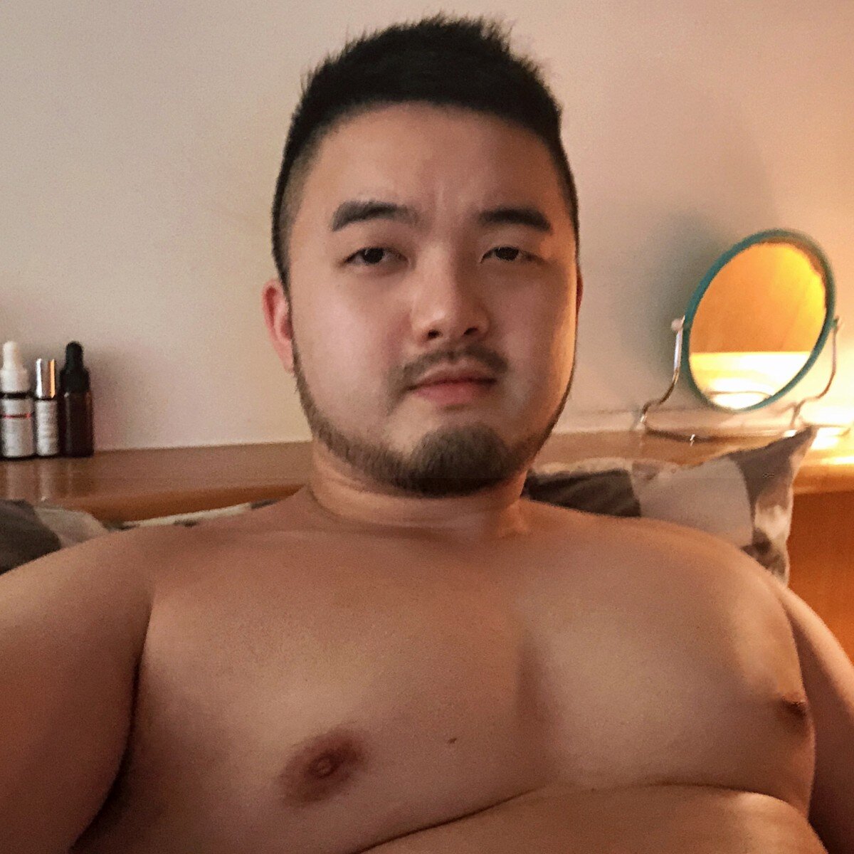 Qqqqqoo (@qqqqq_oo), OnlyFans creator