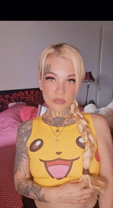 Queensadefree (@queen.sade.free), OnlyFans creator