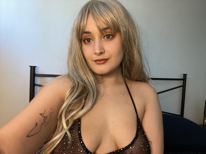 Queenbabyevie (@queenbabyevie), OnlyFans creator