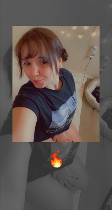 Queenbitch15 (@queenbitch15), OnlyFans creator