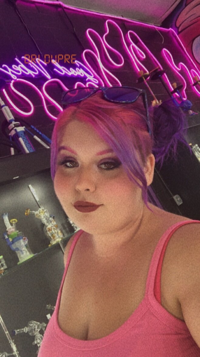 Queenbriloves (@queenbriloves), OnlyFans creator