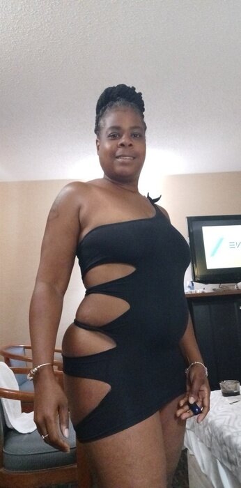 Queenhershey69