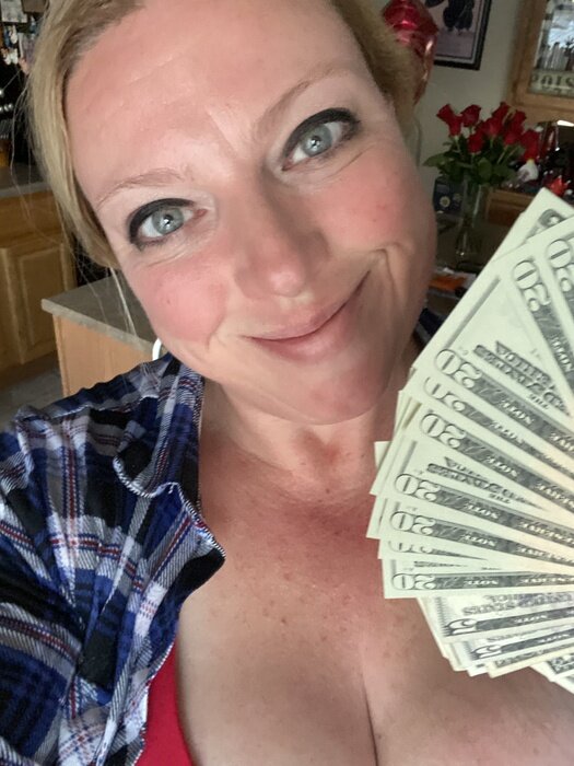 Queenkitty (@queenkitty), OnlyFans creator