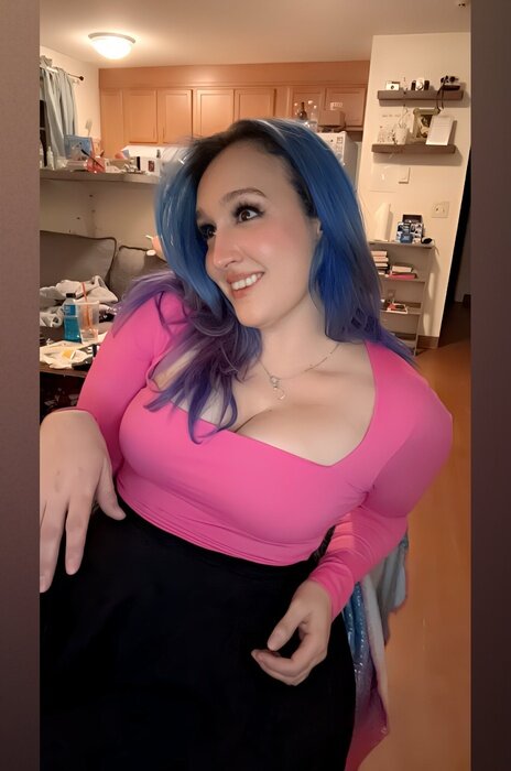 Quinnthehumann (@quinnthehumann), OnlyFans creator