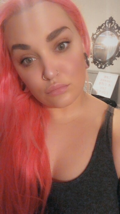 Quinnvictorian (@quinnvictorian), OnlyFans creator