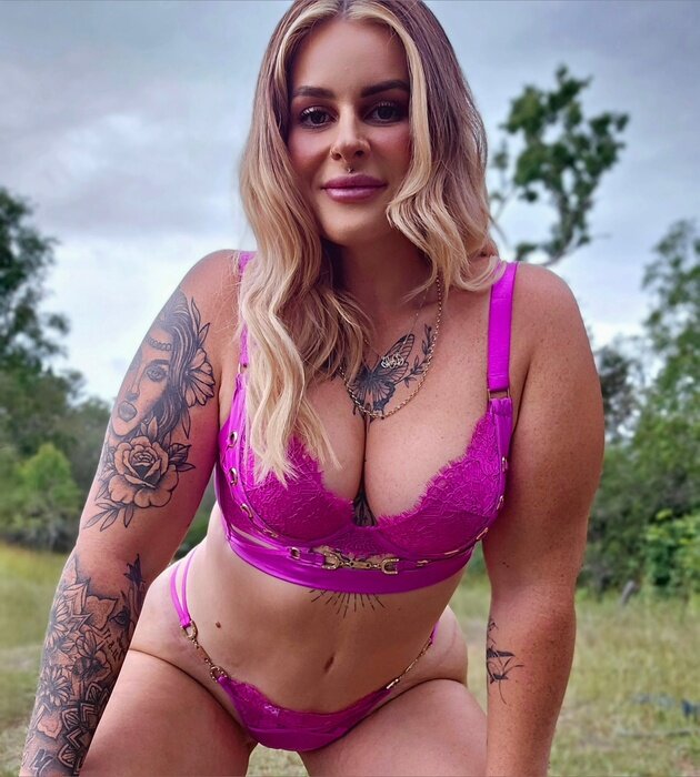Raachkelly30 (@raachkelly_30), OnlyFans creator