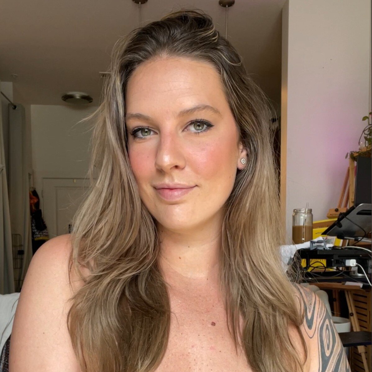 Rachoneillfree (@rachoneillfree), OnlyFans creator