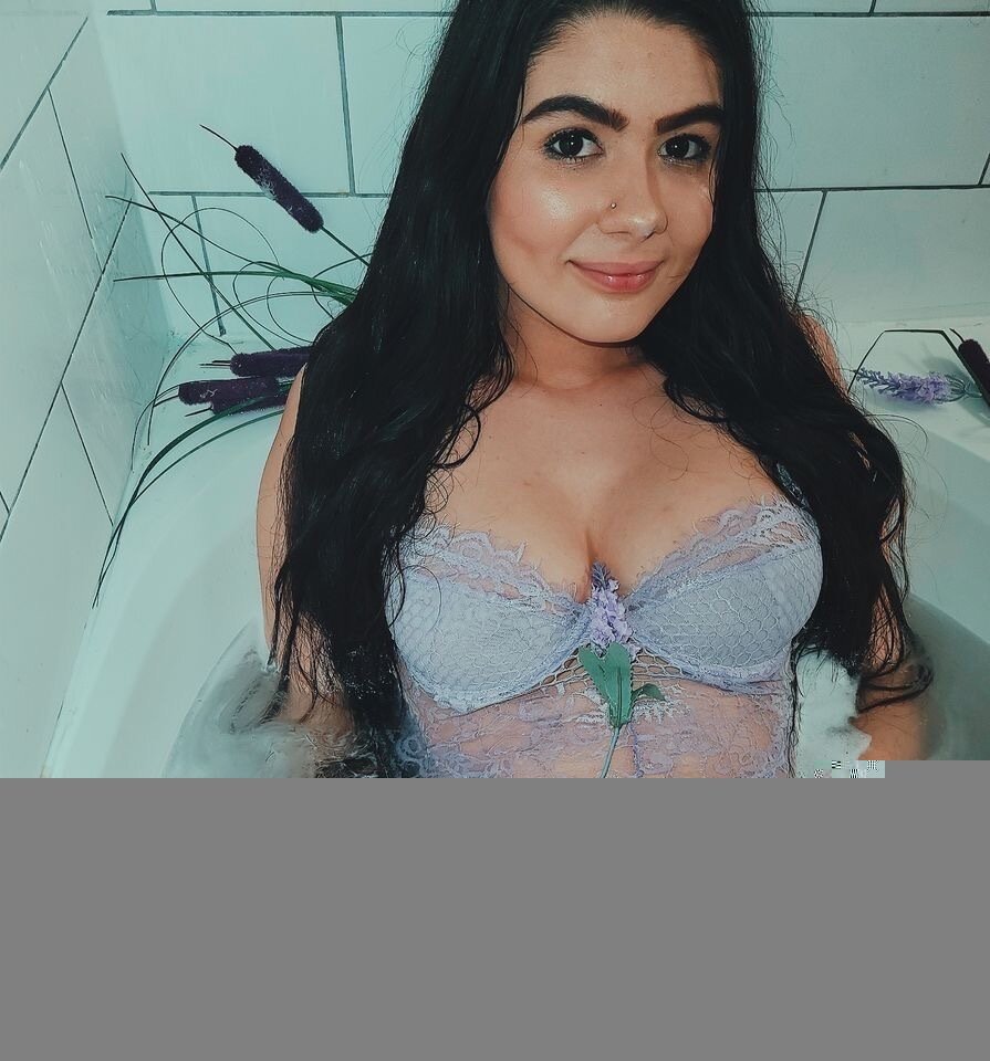 Rareexoticrose (@rareexoticrose), OnlyFans creator