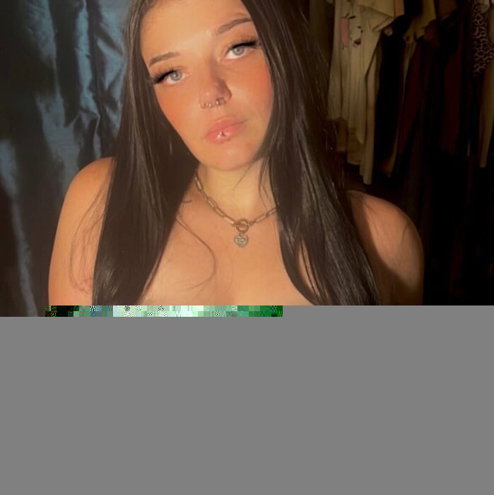 Ravebabyxx (@ravebabyxx), OnlyFans creator