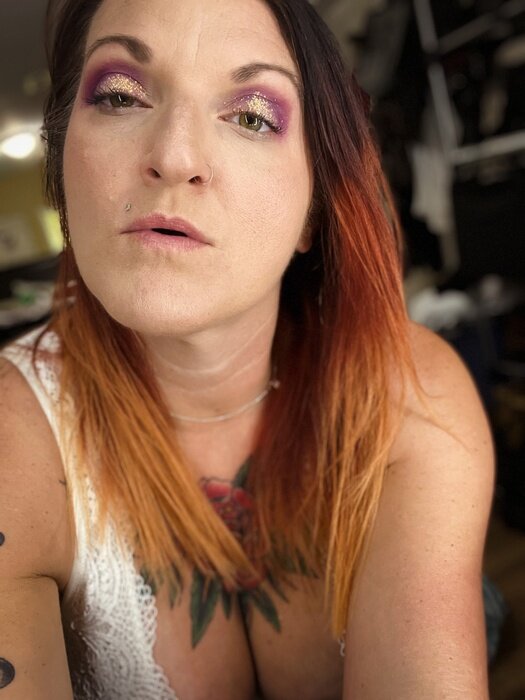Ravenrose (@ravenrose), OnlyFans creator