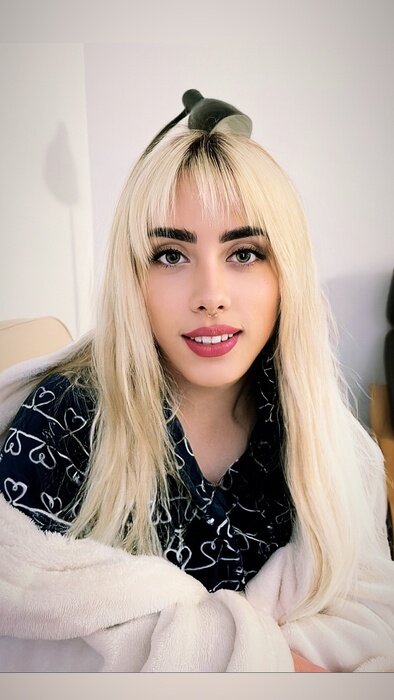 raxxxbit (@raxxxbit), OnlyFans creator