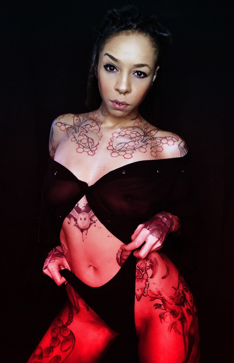 Razorredd (@razorredd), OnlyFans creator