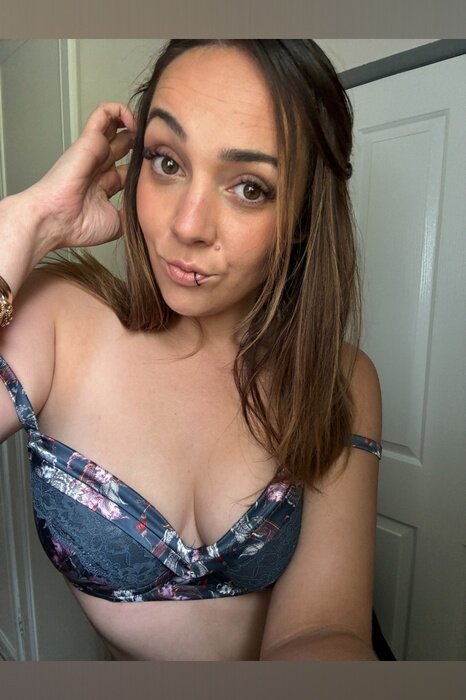 Rbgirlx (@rbgirl_x), OnlyFans creator