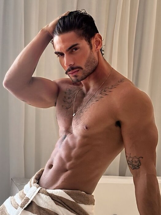 Realcolucci (@realcolucci), OnlyFans creator