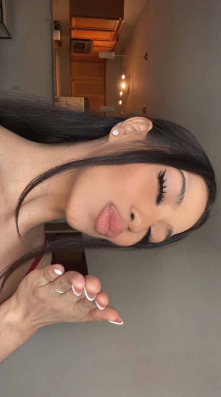 Realjewel (@realjewel), OnlyFans creator