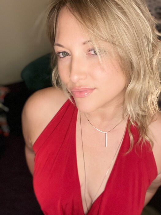 Reallarabaddie (@reallarabaddie), OnlyFans creator