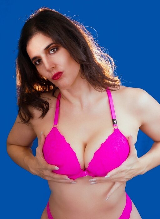 Realmercedesss (@realmercedesss), OnlyFans creator
