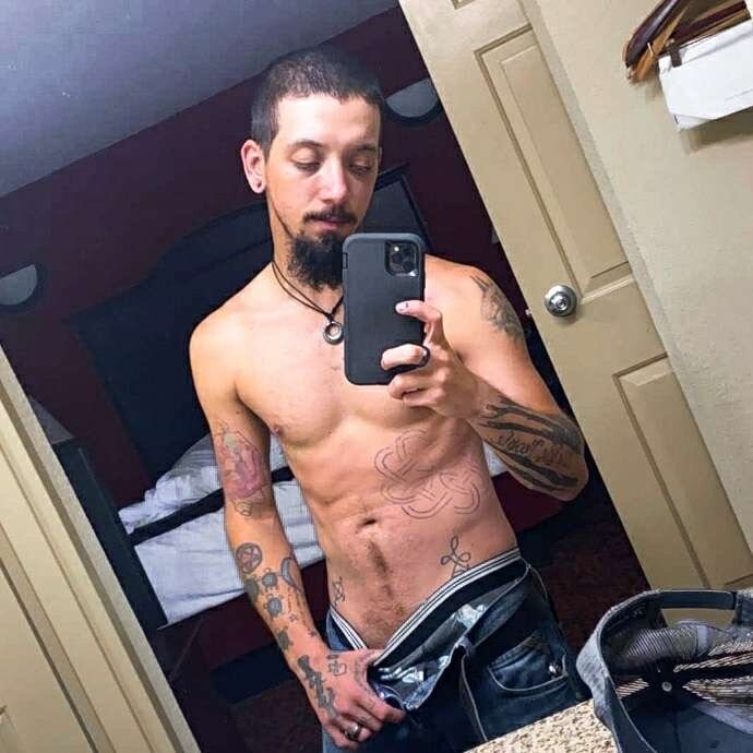 Rebelpride27 (@rebelpride27), OnlyFans creator