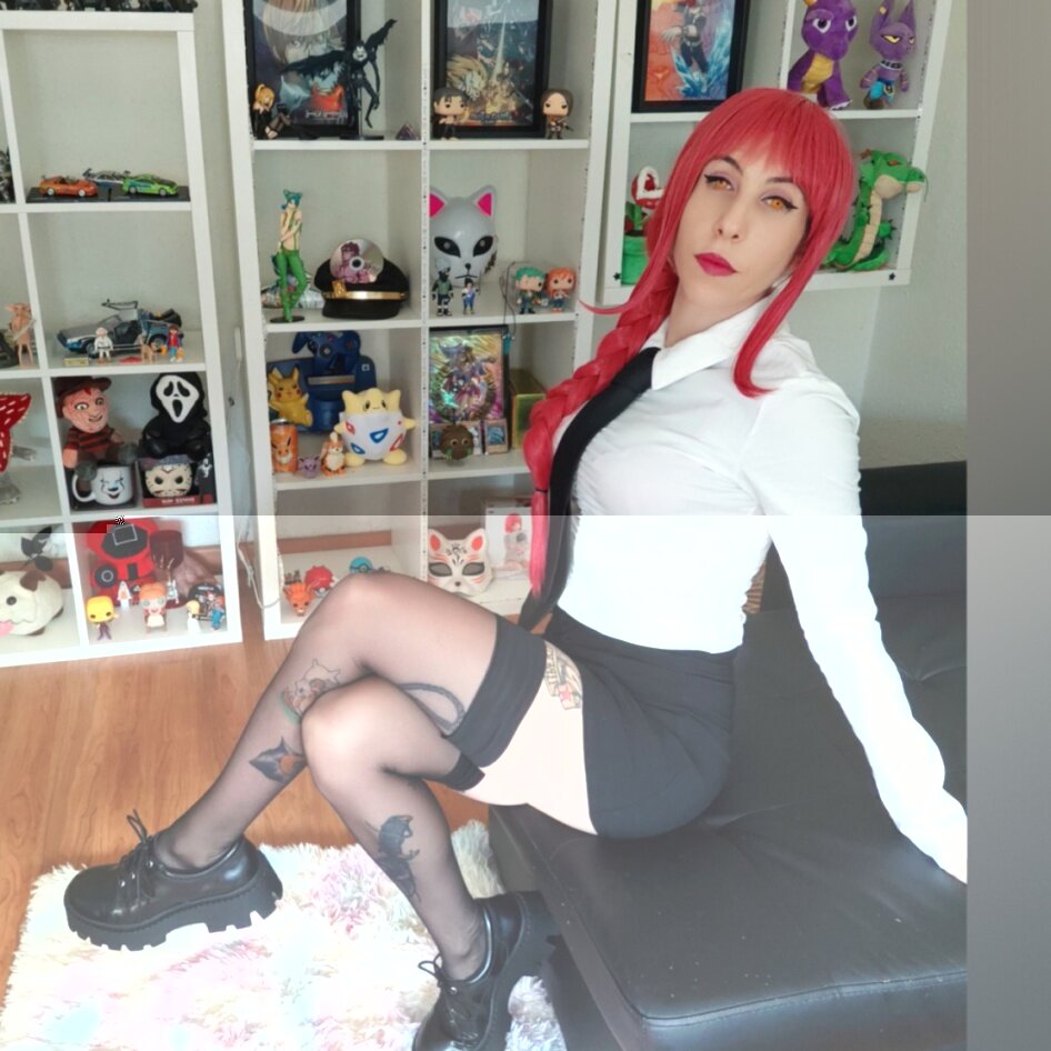 Redlily07 (@red_lily07), OnlyFans creator