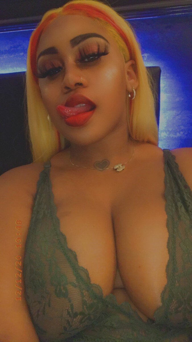 Reddskhali16 (@reddskhali16), OnlyFans creator