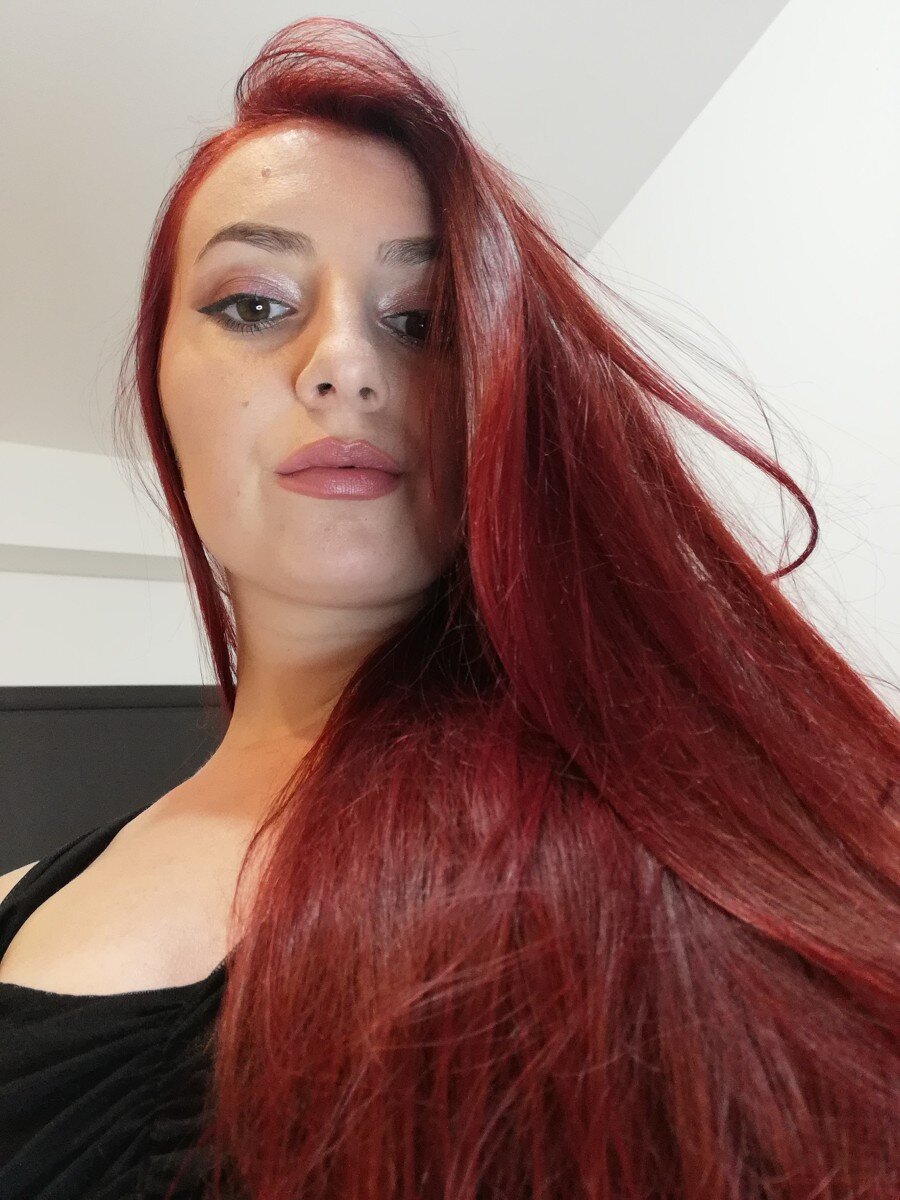 Redhairlove24 (@redhairlove24), OnlyFans creator