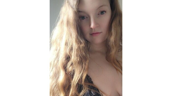 Redheadinmybed (@redhead_inmybed), OnlyFans creator