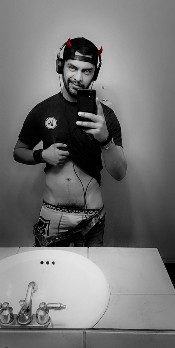 Redneckromeo92 (@redneck_romeo_92), OnlyFans creator