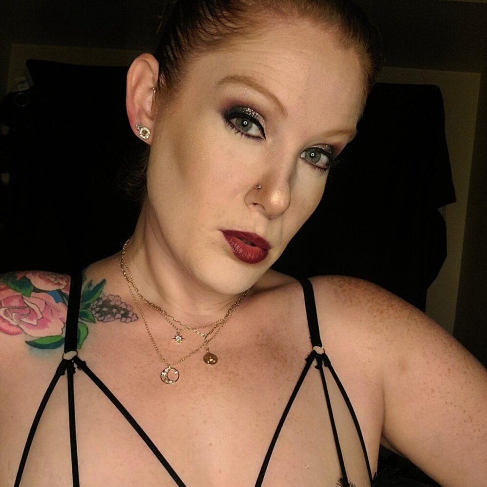 Redridinggood6969 (@redridinggood6969), OnlyFans creator