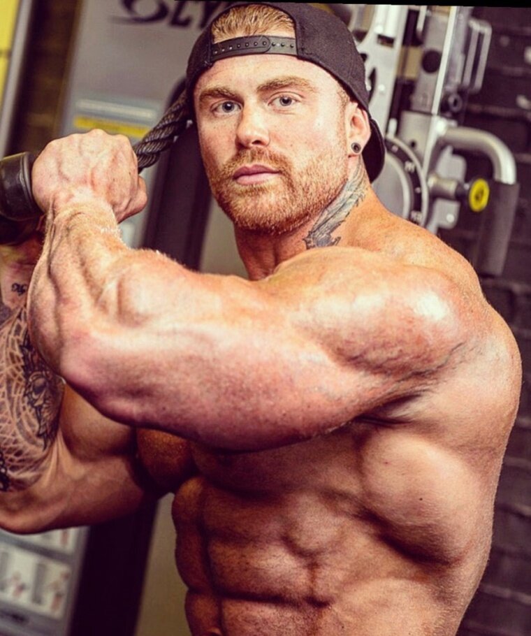 Redthunderuk (@redthunder.uk), OnlyFans creator