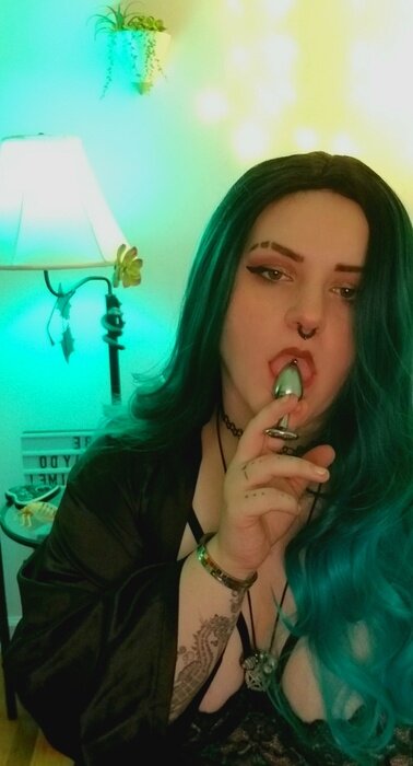 Reidsrumour (@reidsrumour), OnlyFans creator
