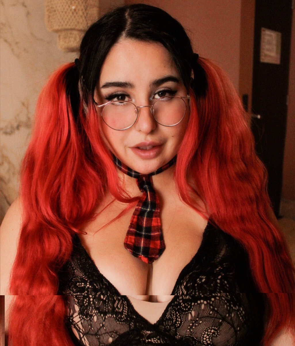 Rena (@renambsfree), OnlyFans creator
