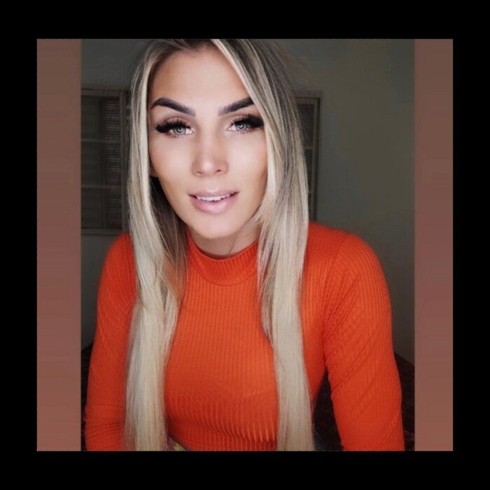 Renatinha04