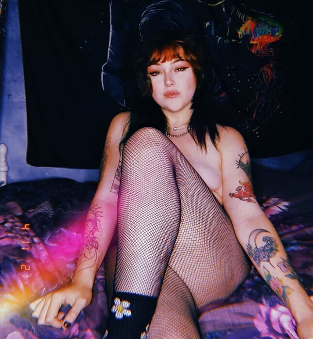 Restwh0reme (@restwh0reme), OnlyFans creator