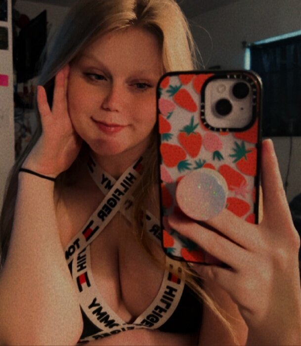 Retrogradeiii (@retrogradeiii), OnlyFans creator