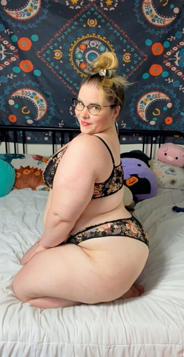 Rheafirthvip (@rheafirthvip), OnlyFans creator