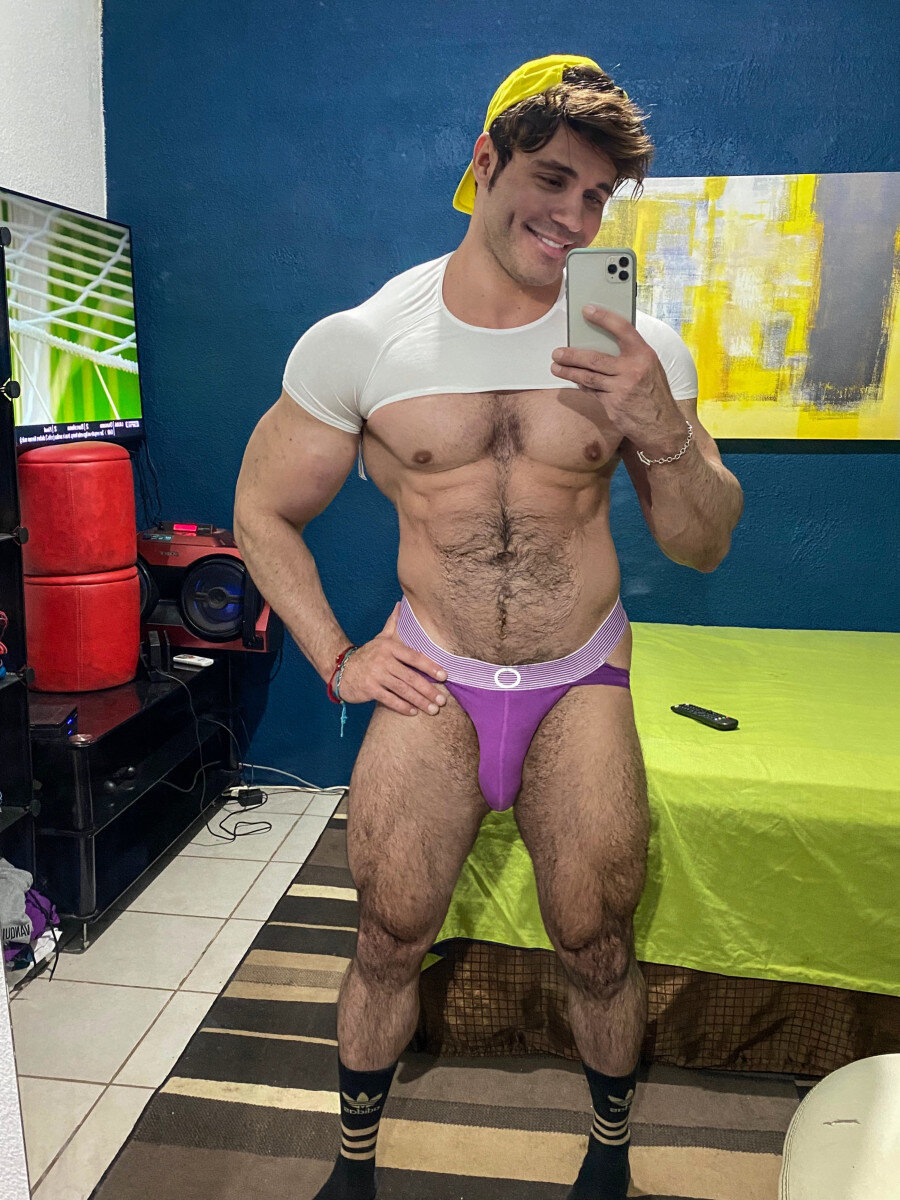 Richiereyoficial (@richierey.oficial), OnlyFans creator