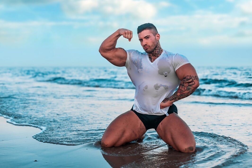 RICKY (@rickyleo), OnlyFans creator