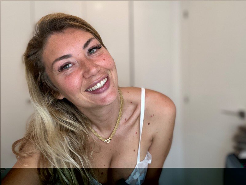 Chlo (@ridingchloe), OnlyFans creator