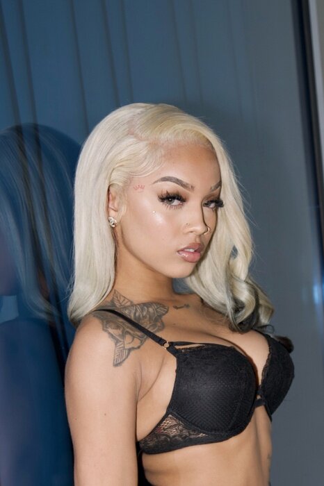 Rielareneevip (@rielareneevip), OnlyFans creator