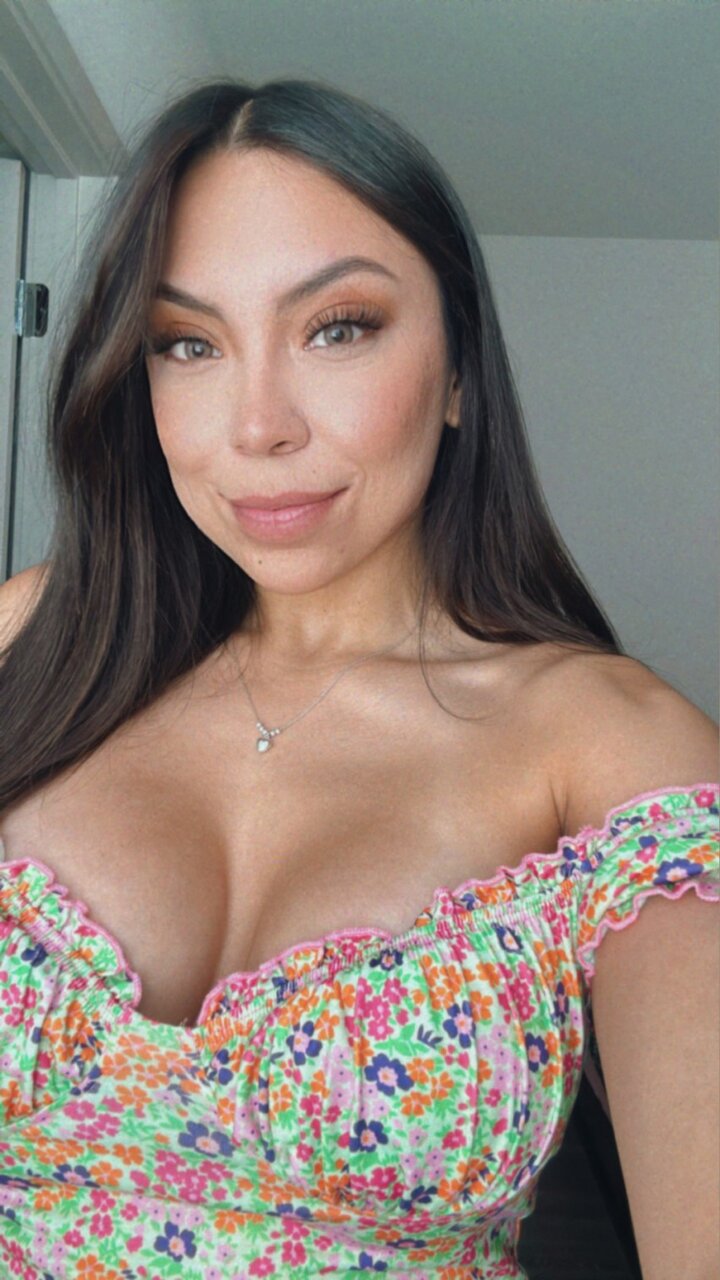 Rileyj (@rileyj), OnlyFans creator