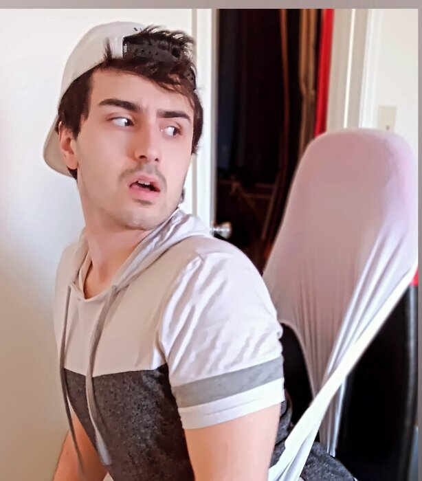 Rileywedgies (@rileywedgies), OnlyFans creator
