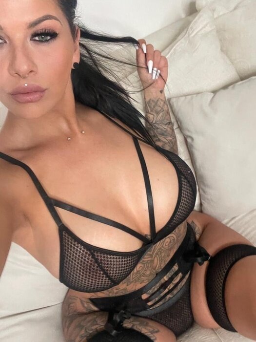 Rinawet (@rinawet), OnlyFans creator