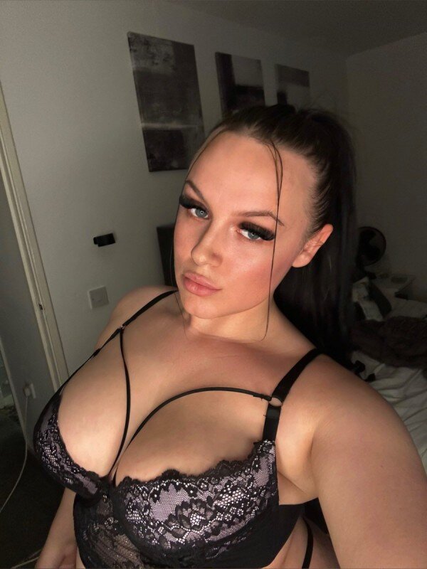 Riribstvx (@riri_bstvx), OnlyFans creator