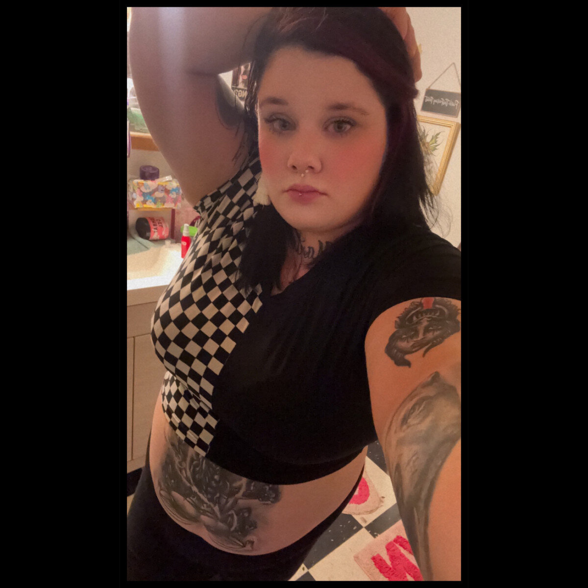 Risshitsbongs (@risshitsbongs), OnlyFans creator
